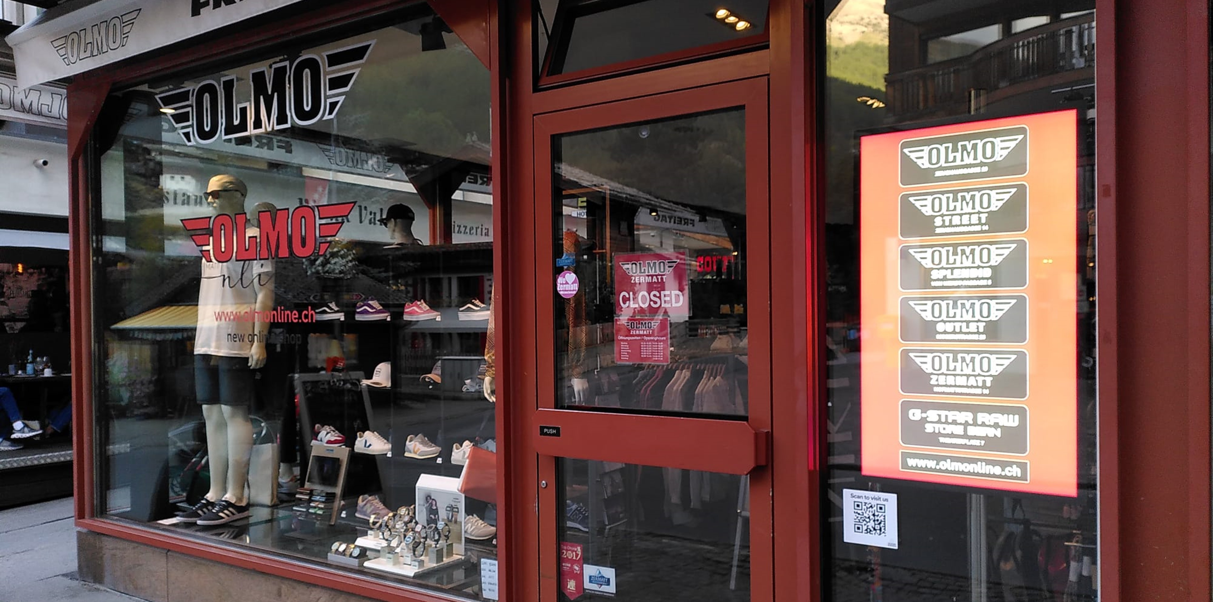 Digital Signage
